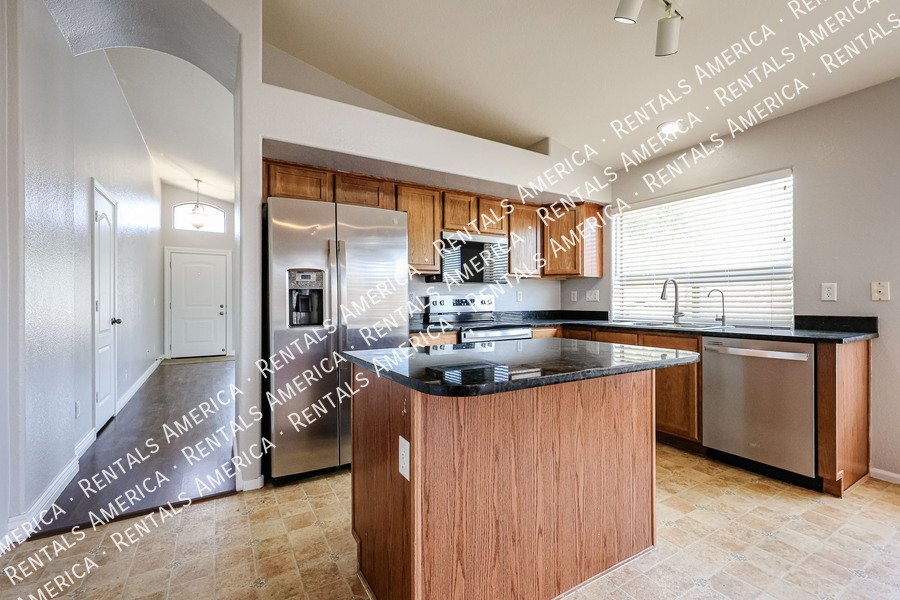 For Rent: Single Level, 3 Bedroom Home in Circle Cross Ranch, San Tan property image