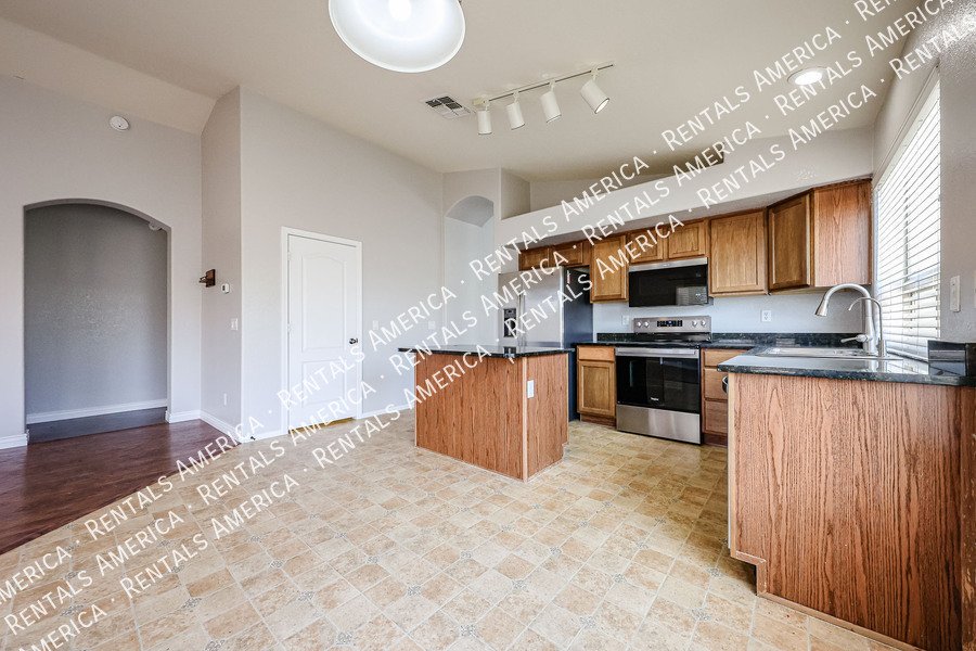For Rent: Single Level, 3 Bedroom Home in Circle Cross Ranch, San Tan property image