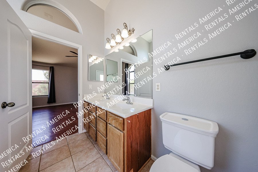 For Rent: Single Level, 3 Bedroom Home in Circle Cross Ranch, San Tan property image