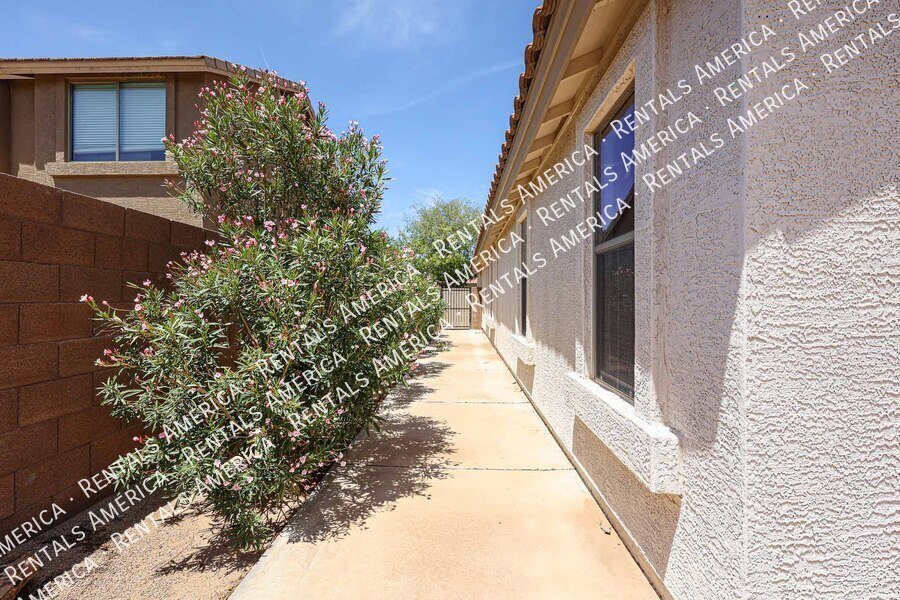 For Rent: Single Level, 3 Bedroom Home in Circle Cross Ranch, San Tan property image