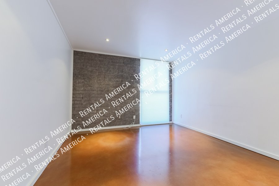 MOVE IN SPECIAL!!!!! property image