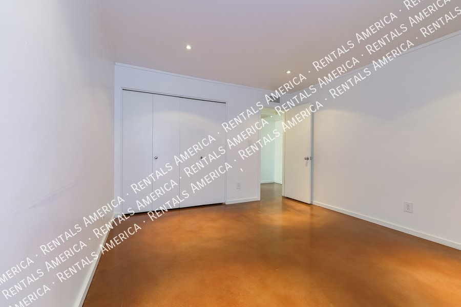 MOVE IN SPECIAL!!!!! property image