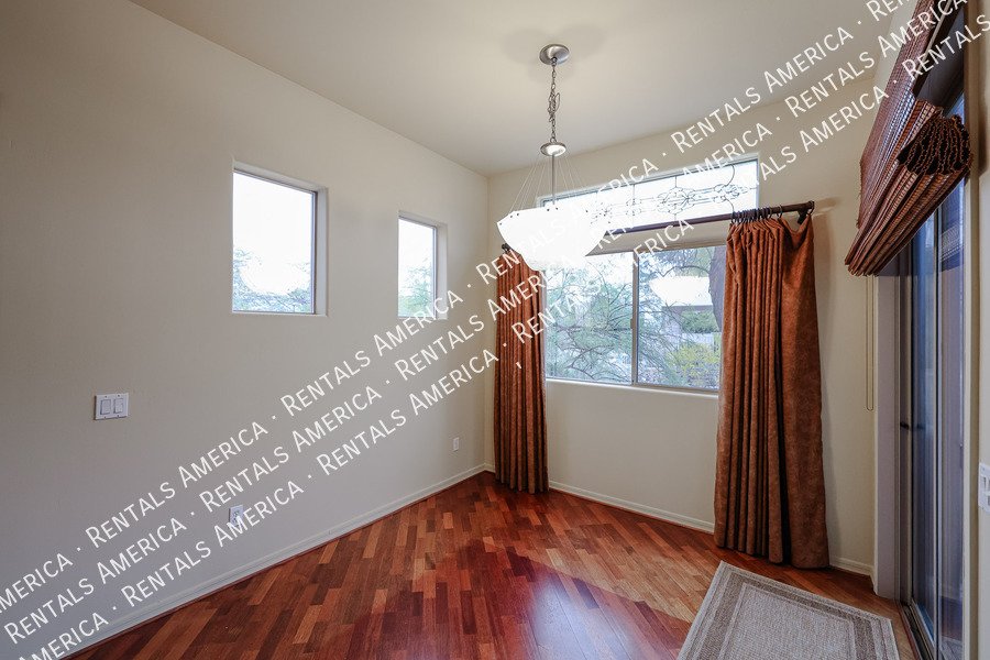 Available Now 2 Bed Plus Den 2 Bath Condo property image