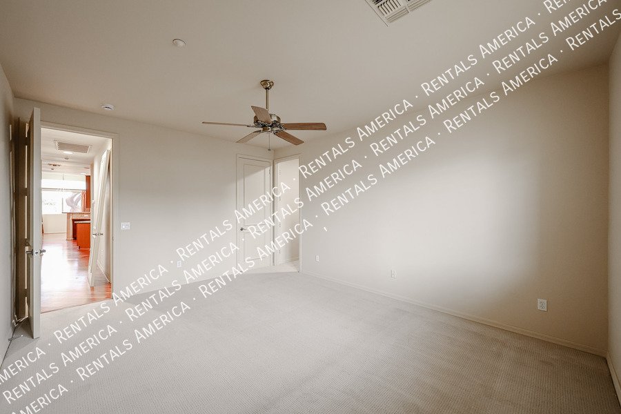 Available Now 2 Bed Plus Den 2 Bath Condo property image