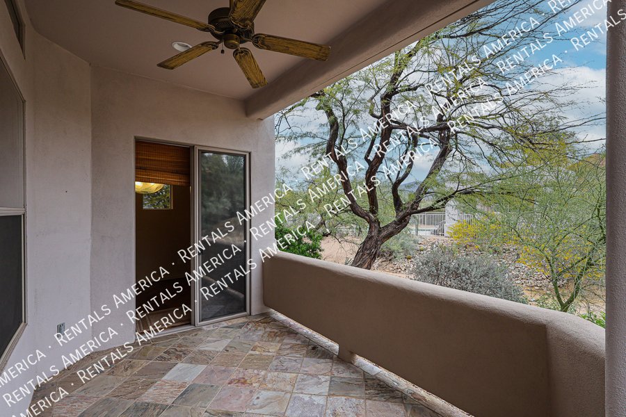 Available Now 2 Bed Plus Den 2 Bath Condo property image
