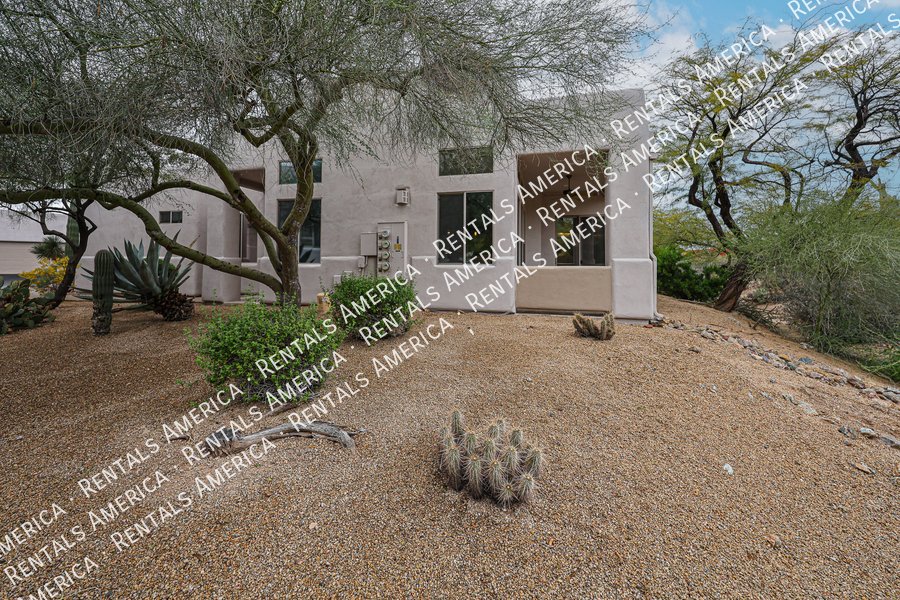 Available Now 2 Bed Plus Den 2 Bath Condo property image