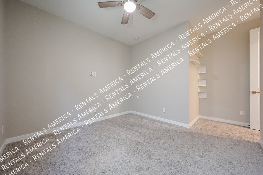 Upgraded 4 Bedroom Home with Private Guest Suite in Harvest property image