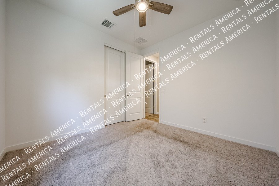 Upgraded 4 Bedroom Home with Private Guest Suite in Harvest property image