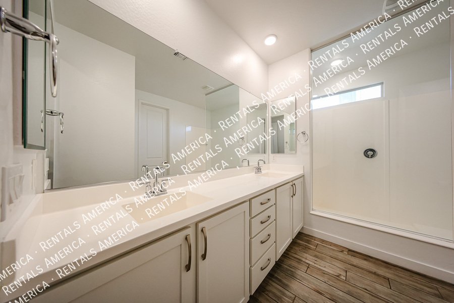 Upgraded 4 Bedroom Home with Private Guest Suite in Harvest property image