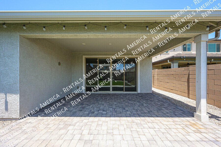 Upgraded 4 Bedroom Home with Private Guest Suite in Harvest property image