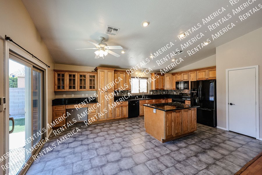 9714 W Heber Rd property image