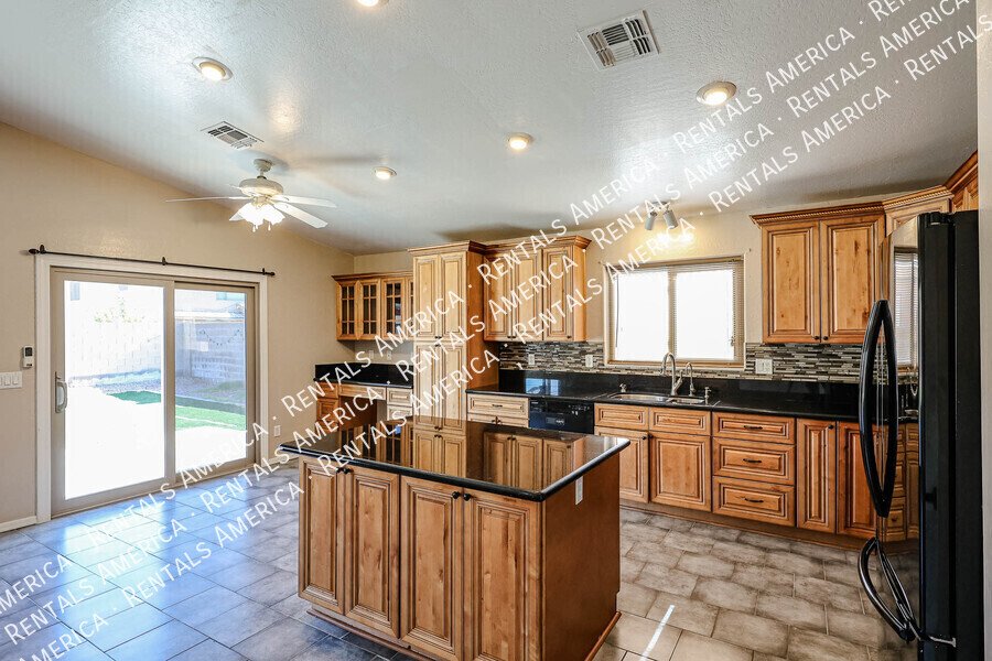 9714 W Heber Rd property image