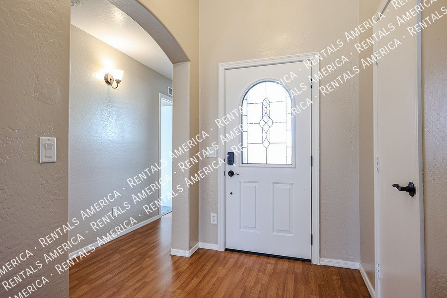 9714 W Heber Rd property image