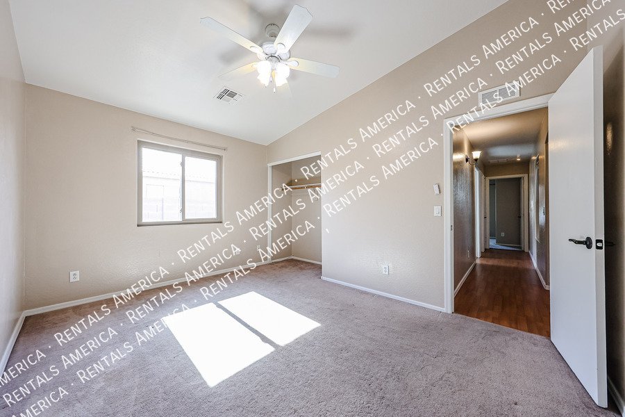 9714 W Heber Rd property image