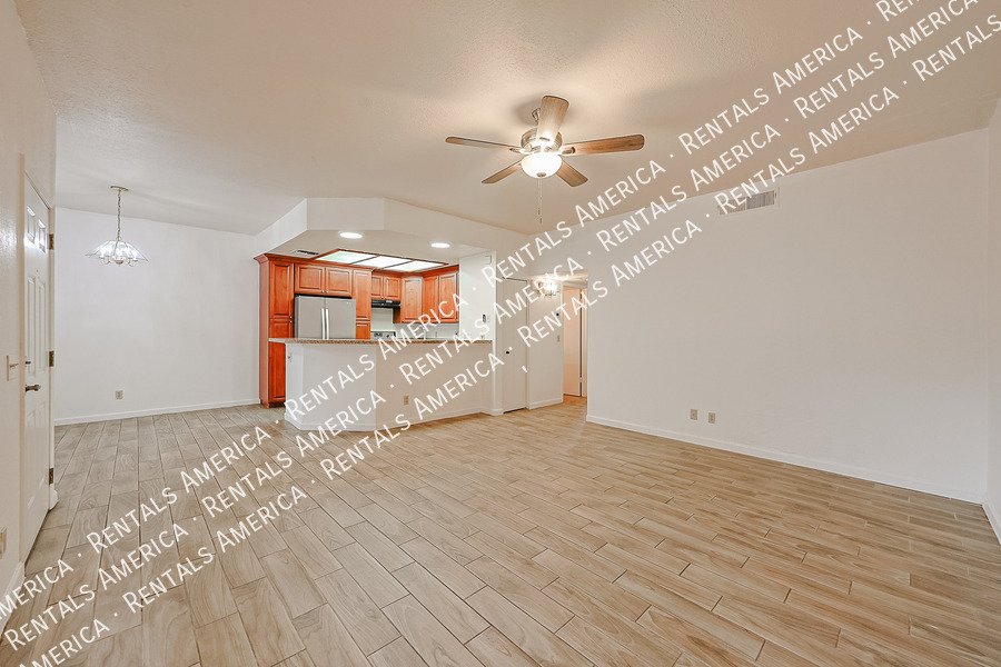 MOVE IN READY 2 BEDROOM property image