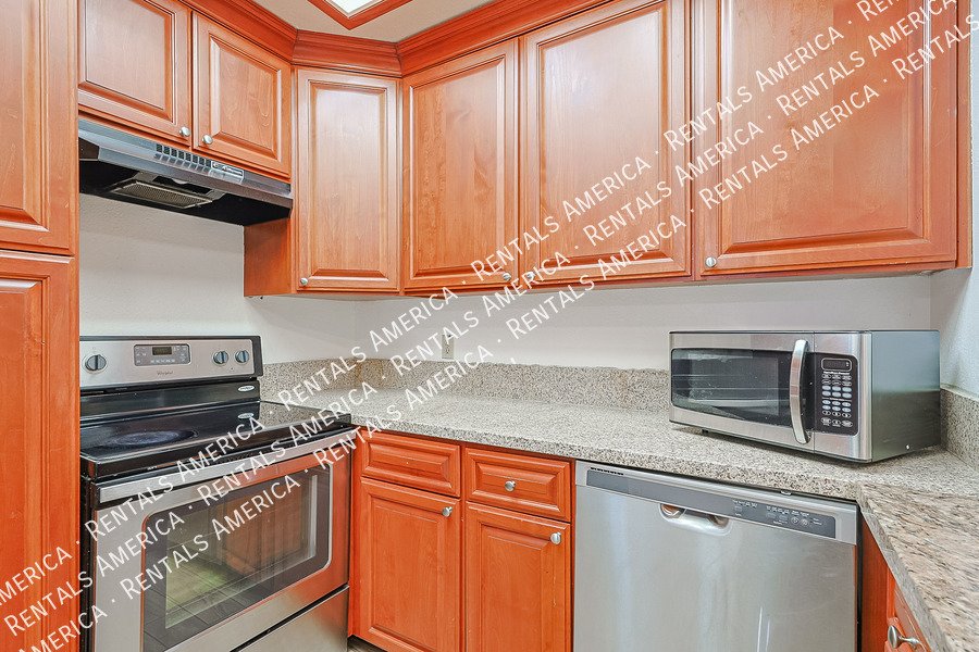 MOVE IN READY 2 BEDROOM property image