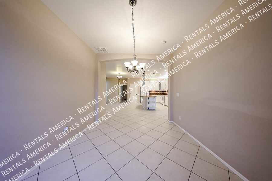 Spacious 4 Bedroom Home in Rancho Bella Vista South property image