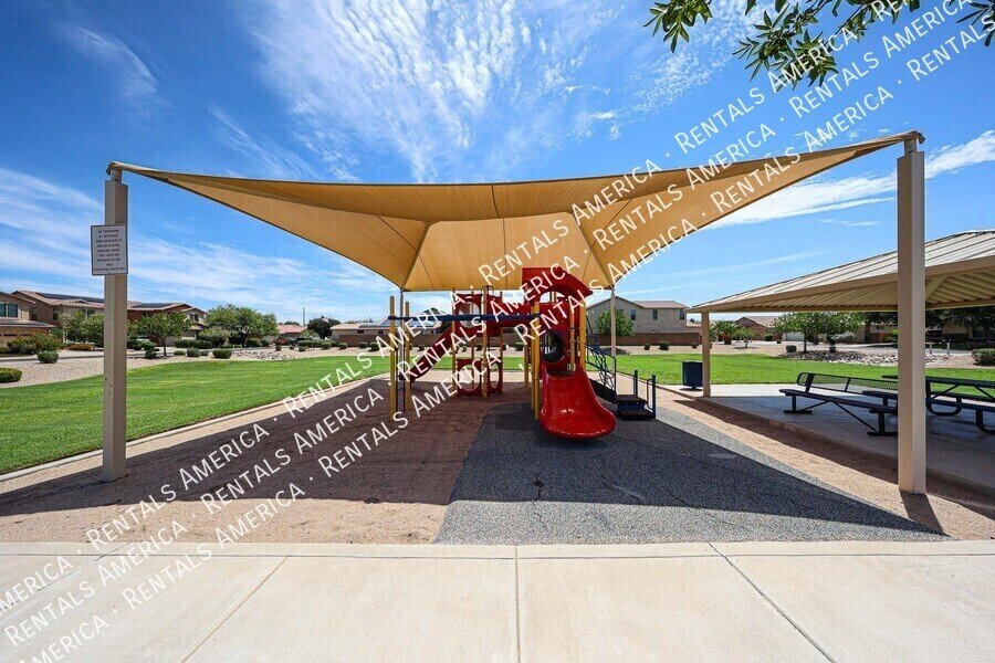 Spacious 4 Bedroom Home in Rancho Bella Vista South property image
