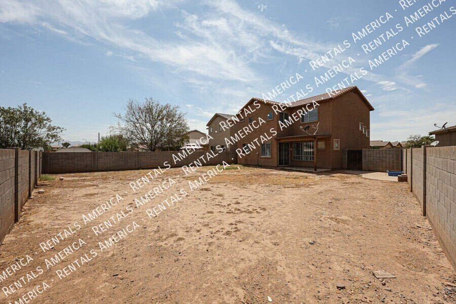 3825 S 60th Dr property image