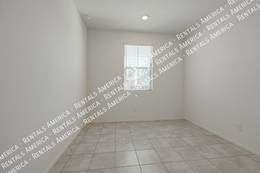 3-bed/2-bath home in Maricopa! property image