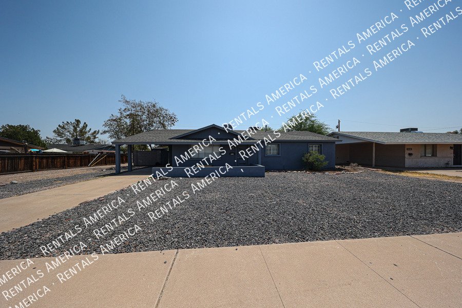 3 bedroom 2 bathroom + Sun Room in Tempe! NO HOA! property image