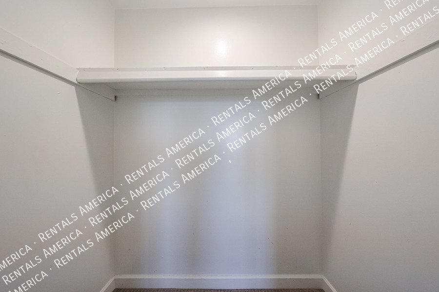 3 bedroom 2 bathroom + Sun Room in Tempe! NO HOA! property image