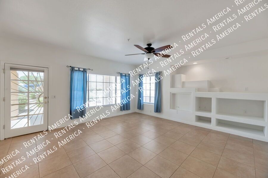 Newly painted! property image