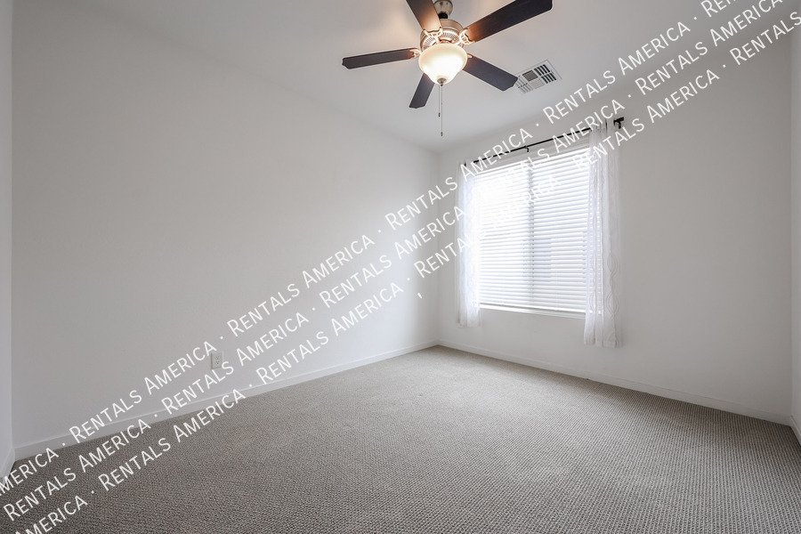 Available 3 Bedroom 2.5 Bath Tempe Townhome property image