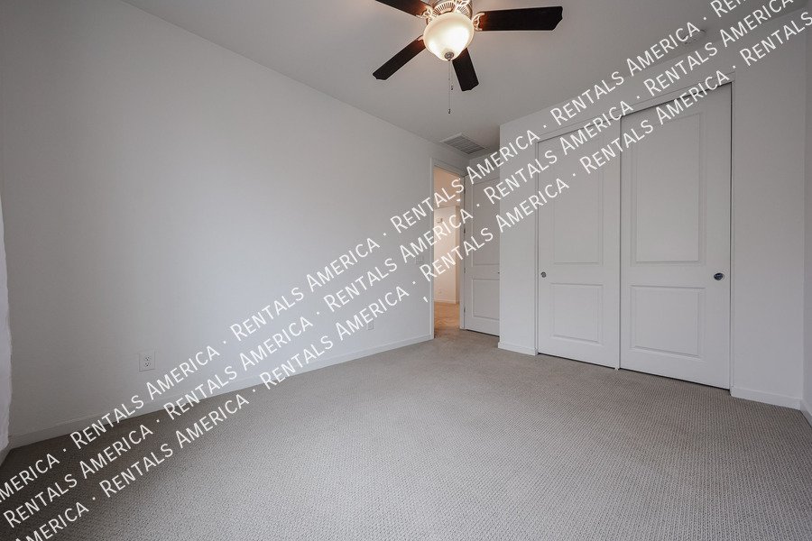 Available 3 Bedroom 2.5 Bath Tempe Townhome property image