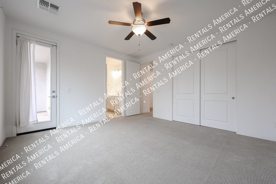 Available 3 Bedroom 2.5 Bath Tempe Townhome property image