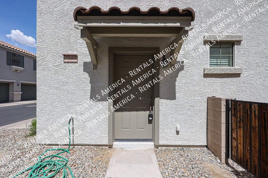 Coming Soon with Special Offer! property image