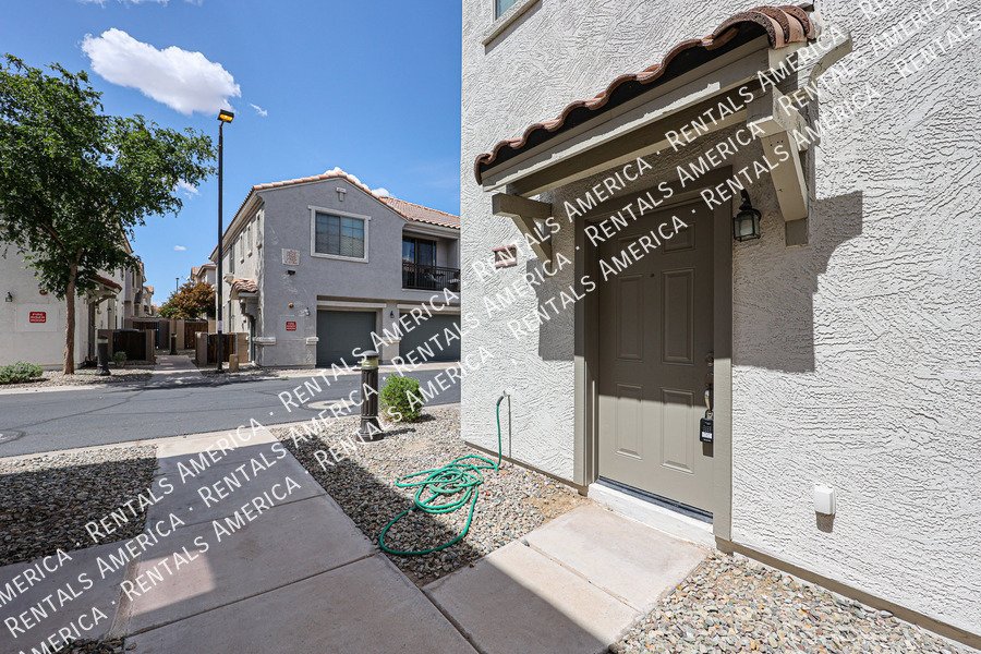 Coming Soon with Special Offer! property image