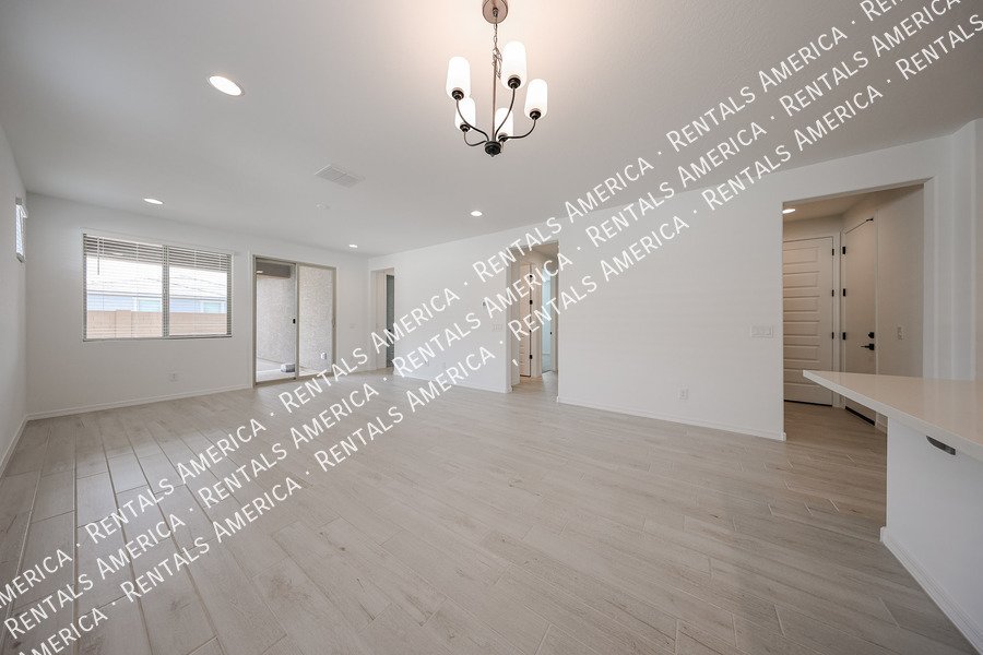 Move in Special!!! - Be the First Renter of a Brand New Home!!! property image