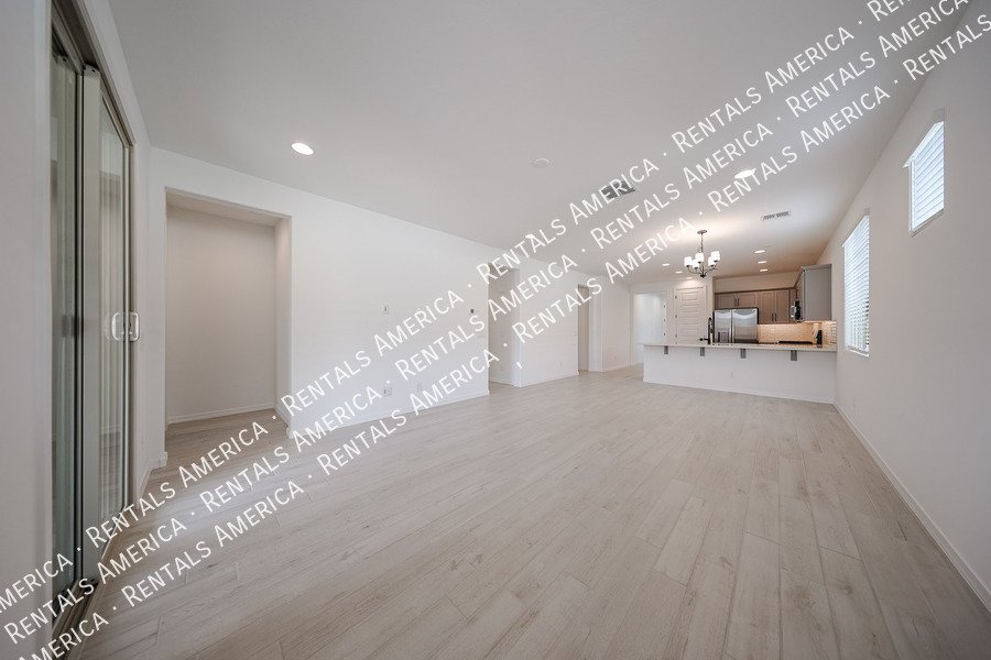 Move in Special!!! - Be the First Renter of a Brand New Home!!! property image