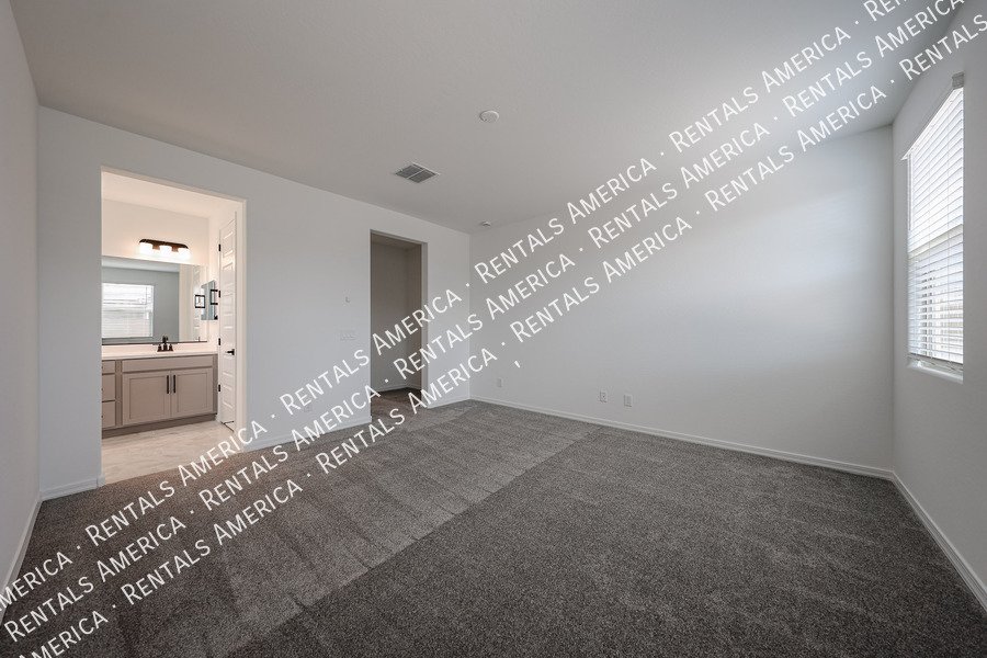 Move in Special!!! - Be the First Renter of a Brand New Home!!! property image