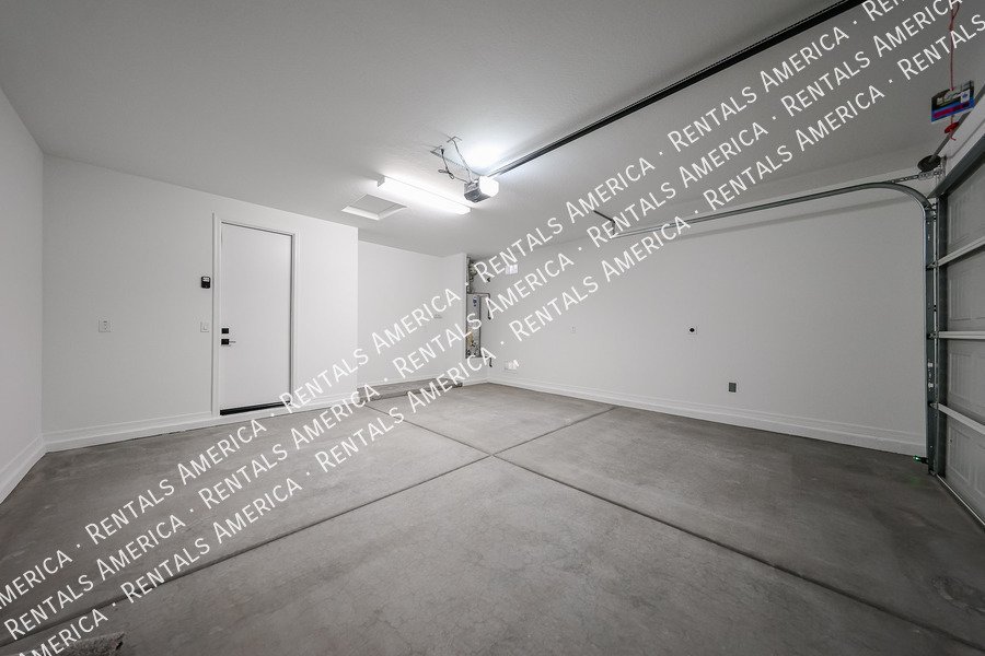 Move in Special!!! - Be the First Renter of a Brand New Home!!! property image