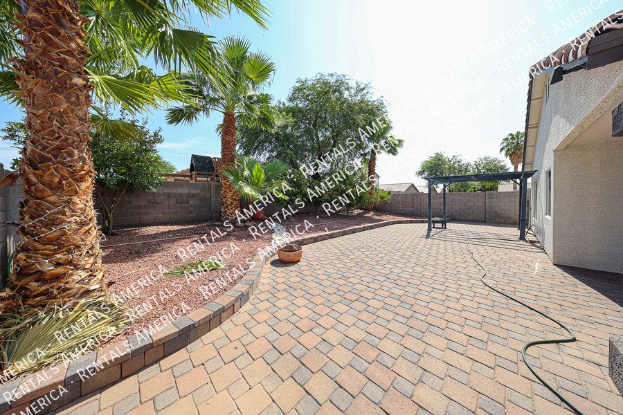 MOVE IN SPECIAL!!!!! 3 BEDROOM! property image