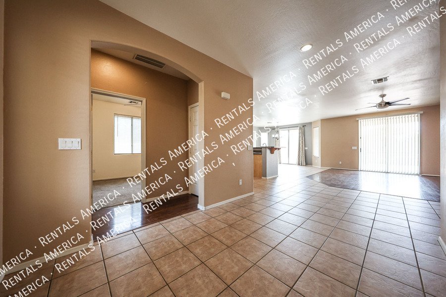 Available Now in Queen Creek! property image