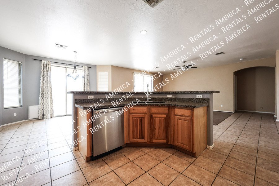Available Now in Queen Creek! property image