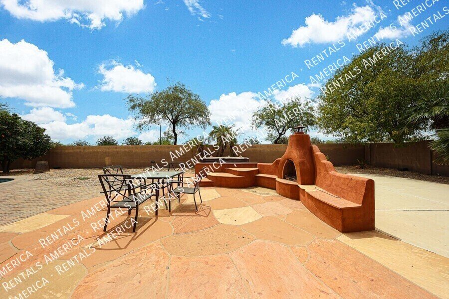 Available Now in Queen Creek! property image