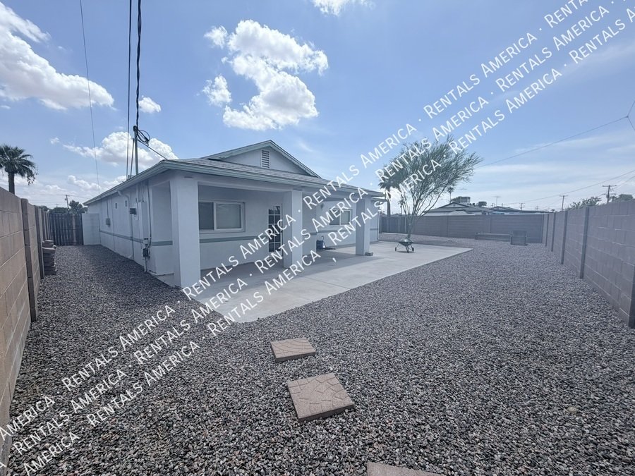 Spacious 2 Master Bedrooms- Scottsdale 4 bedroom 3 baths property image