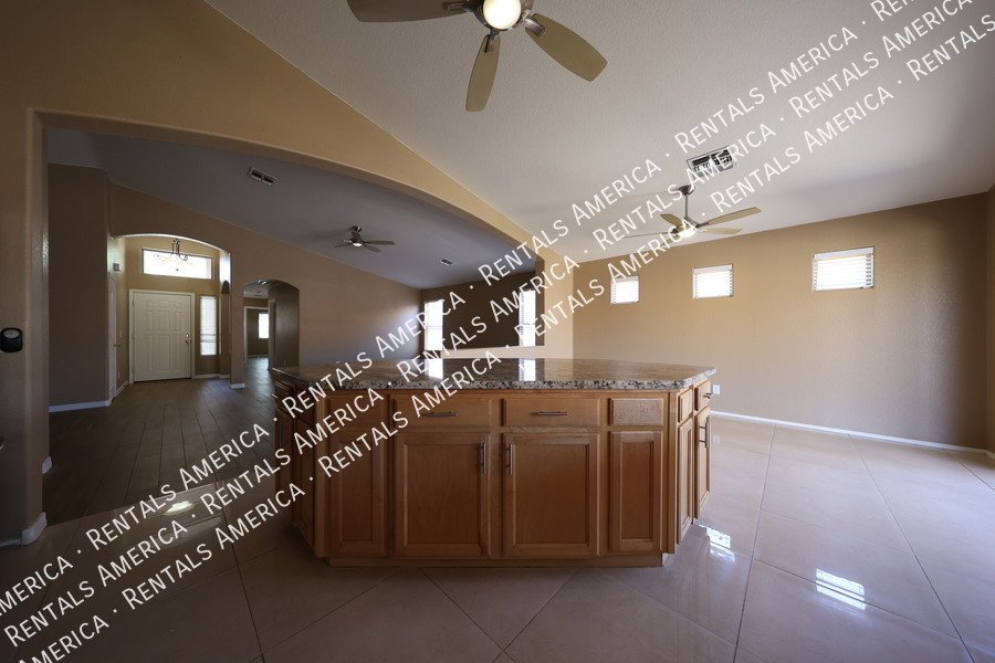 Welcome to 42604 W Oakland property image