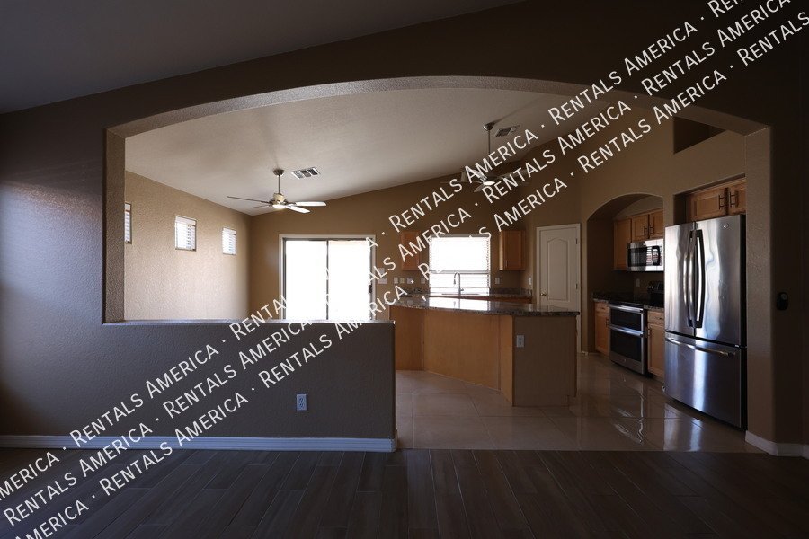 Welcome to 42604 W Oakland property image