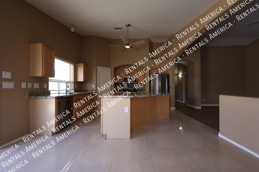 Welcome to 42604 W Oakland property image
