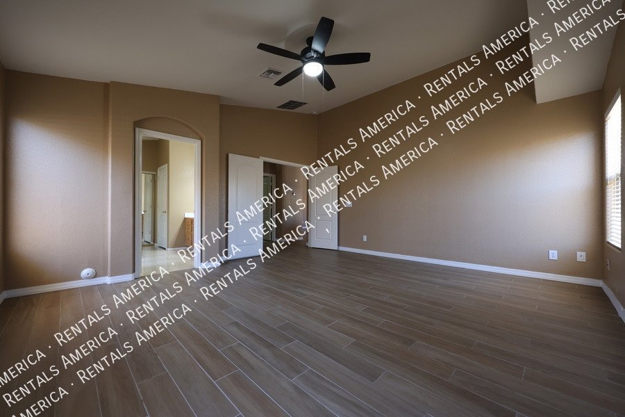 Welcome to 42604 W Oakland property image