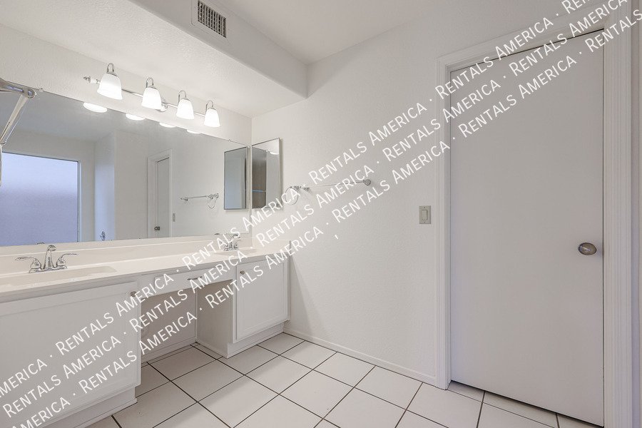 Coming soon! property image