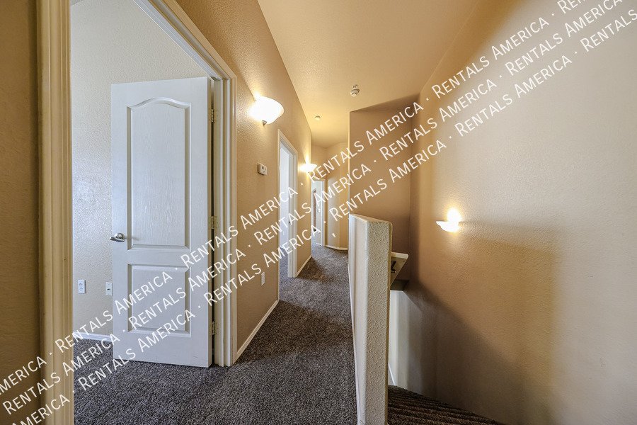 What a great 4 bedroom 2 1/2 bath! property image