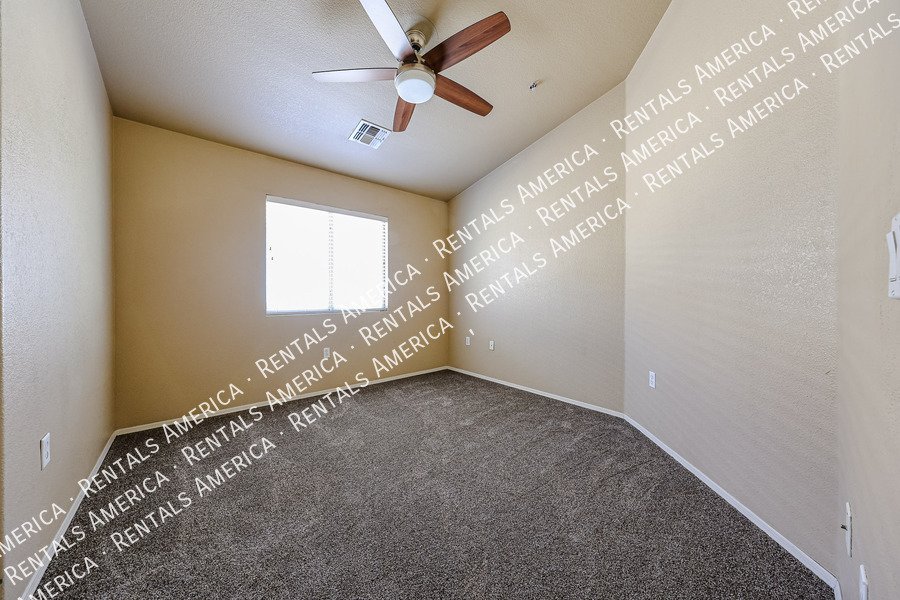 What a great 4 bedroom 2 1/2 bath! property image