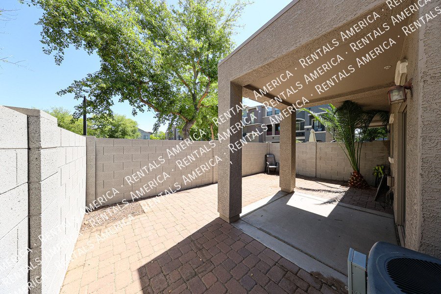 What a great 4 bedroom 2 1/2 bath! property image