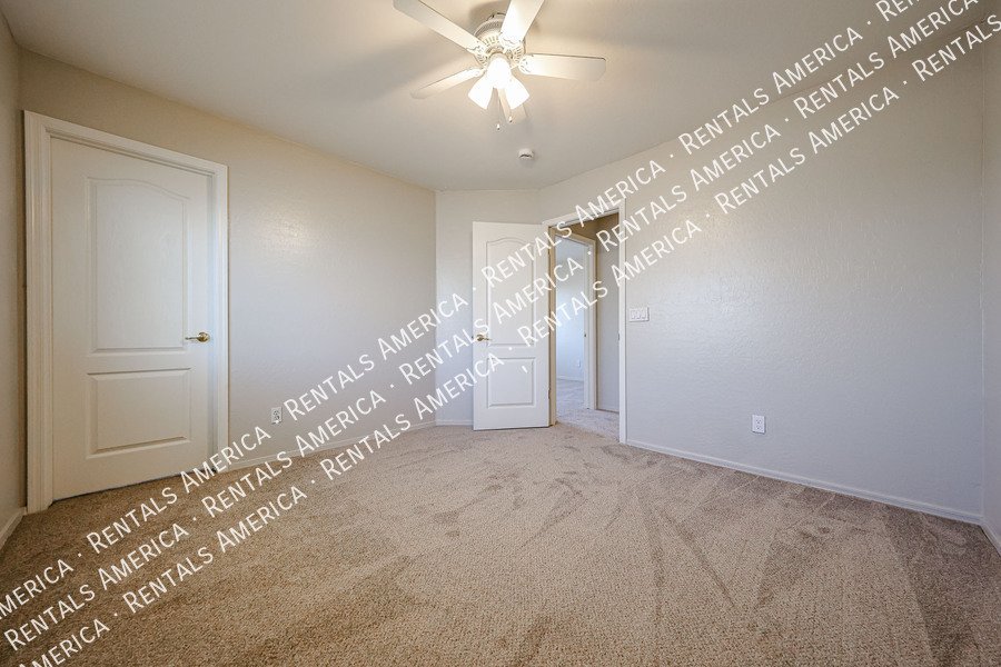 Beautiful 5 bedroom home property image